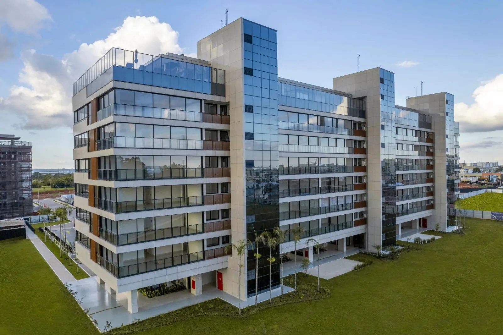 Apartamentos de 4 suítes com elevador exclusivo, Parque Alvorada, SQSW 500 Bloco G